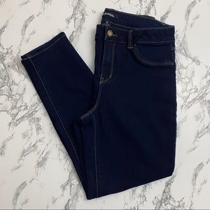 D. Jeans Dark Blue Skinny Jeans